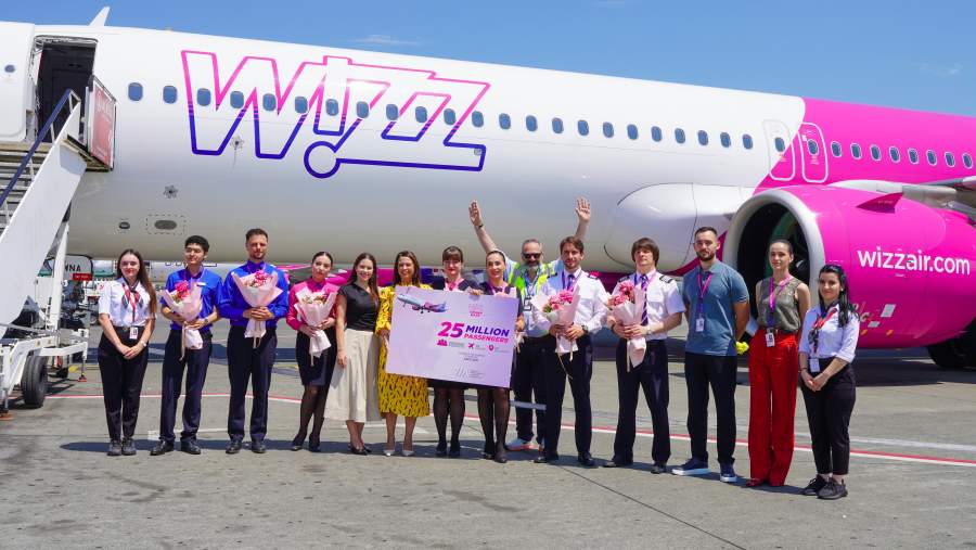 Wizz AIR CELEBRATES 25 MILLION PASSENGERS IN ALBANIA AND SIX YEARS OF ITS TIRANA BASE